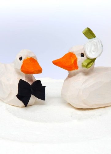White Duck Love Birds Cake Topper Bride & Groom Wedding Engagement Anniversary Carved Wood Statue