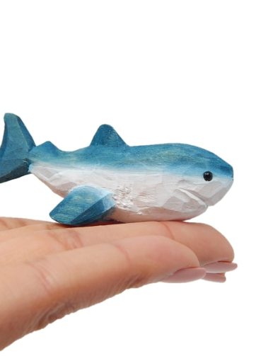 Great White Shark Figurine Miniature Sea Animal Decoration Wood Sculpture Statue Cake Topper