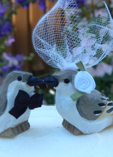 Mockingbird Love Bird Cake Topper Bride & Groom Wedding Engagement Anniversary Carved Wood Statue