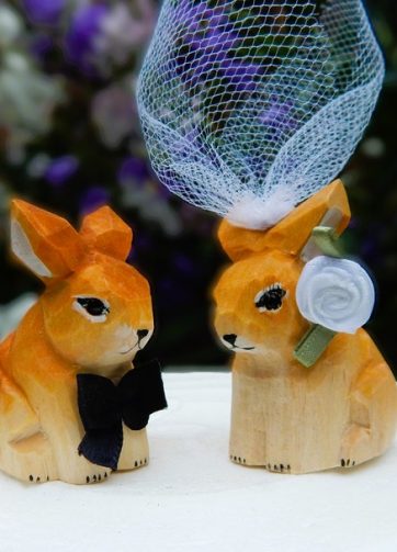Brown Rabbit Bunny Cake Topper Bride & Groom Wedding Engagement Anniversary Carved Wood Statue