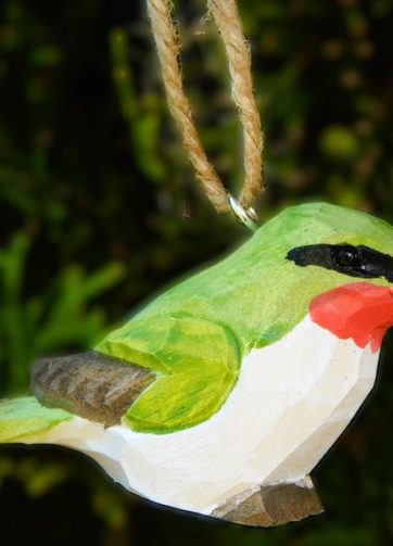 Hummingbird Ornament Handmade Wooden Hanging Decor Ruby-Throated Bird Rustic Carving Figurine