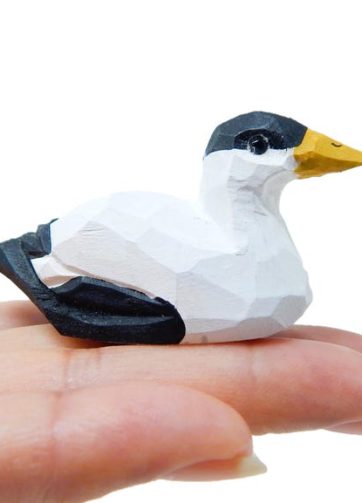 Eider Duck Handmade Wood Figurine Decor Bird Miniature Art Craft Statue Carved Small Animal Collectible Decoy Sculpture