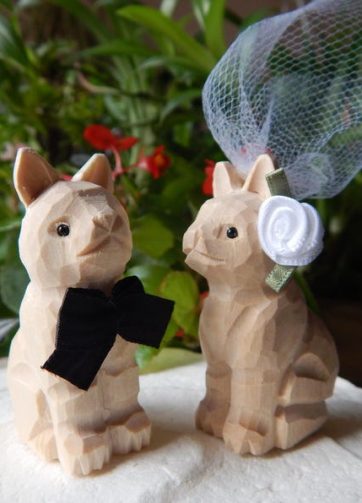 Cat Kitten Unpainted  Wedding Cake Topper Love Bride Groom Engagement Anniversary Carved Wood Statue