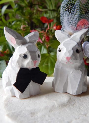 white Rabbit Bunny Cake Topper Bride & Groom Wedding Engagement Anniversary Carved Wood Statue
